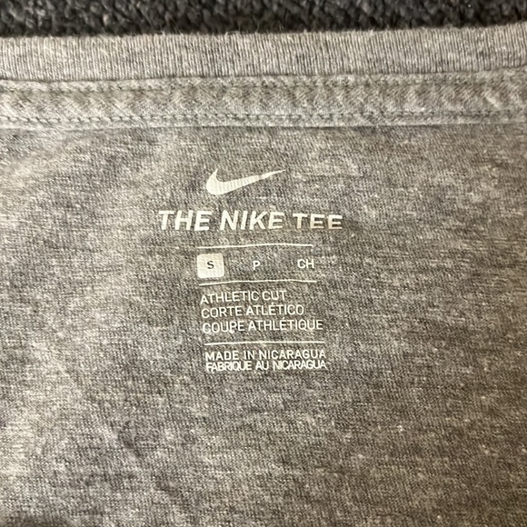 Nike T-Shirt - Picture 4 of 4